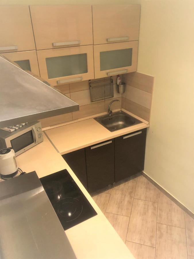 Corvin Square Apartment บูดาเปสต์ ภายนอก รูปภาพ